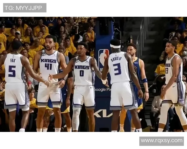 2015年勇士与国王精彩对决回顾央视全程直播盛况再现 2015年勇士与国王精彩对决回顾央视全程直播盛况再现